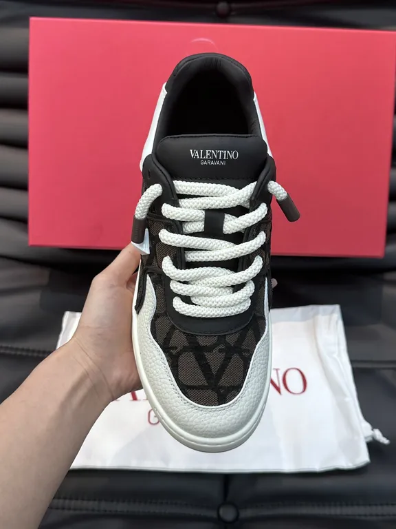 Valentino Shoe 